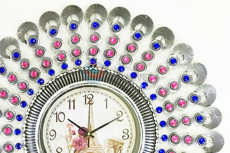 Customized cheap newest metal art lagre wall clock