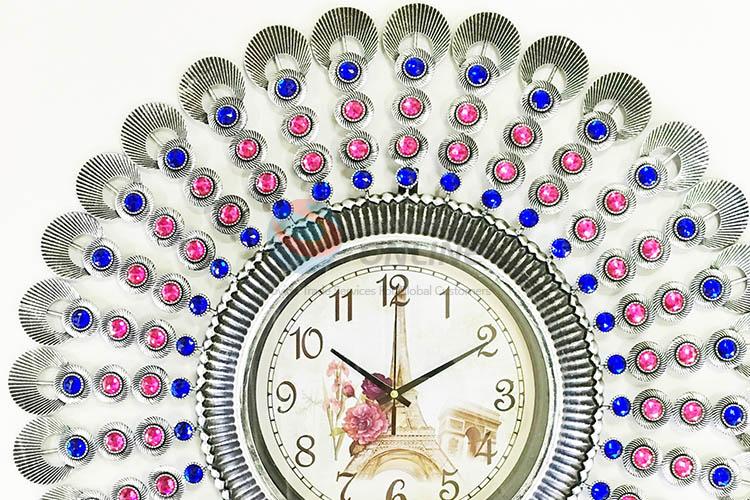 Customized cheap newest metal art lagre wall clock