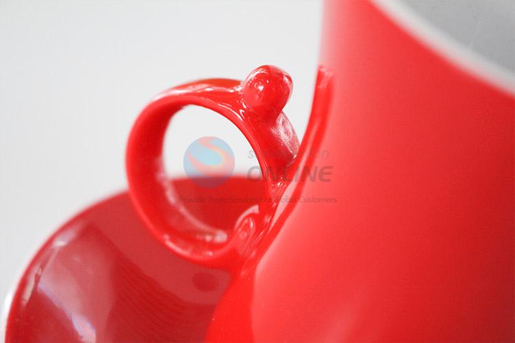 Unique Design Red Ceramic Cup Set