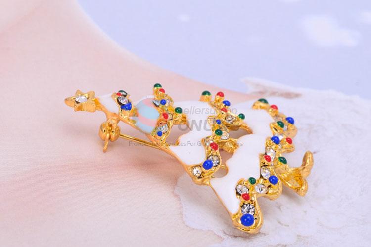 China manufacturer low price Christmas tree brooch