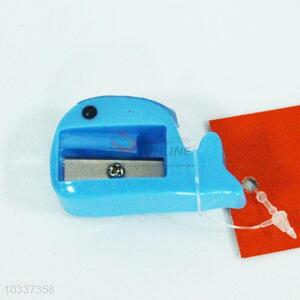 High Quality Plastic Dolphin Shaped Pencil Sharpener for Students