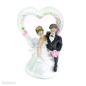High Quality Wedding Couple Figurine Resin Ornament