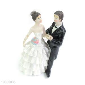 Hot Selling Wedding Couple Figurine Resin Craft Decoration