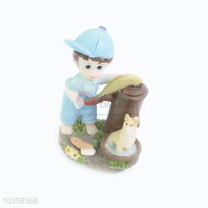 Promotional high quality boy resin decoration