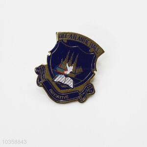 Cheap wholesale school badge enamel lapel pin
