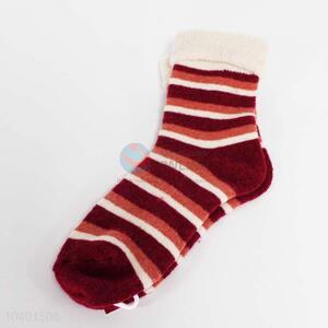 Striped pattern cotton sock for women