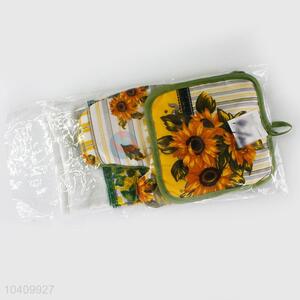 New Advertising Kitchen Cooking Microwave Oven Mitts Set