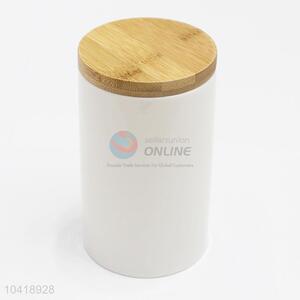 Wholesale Simple White Ceramic Large Capacity Storage Bottle Sealed Cans