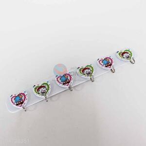6 Heads Heart Shaped Sticky Hook Clothes Organizer Holder