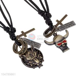 Premium quality vintage alloy pendant cowhide <em>necklaces</em>
