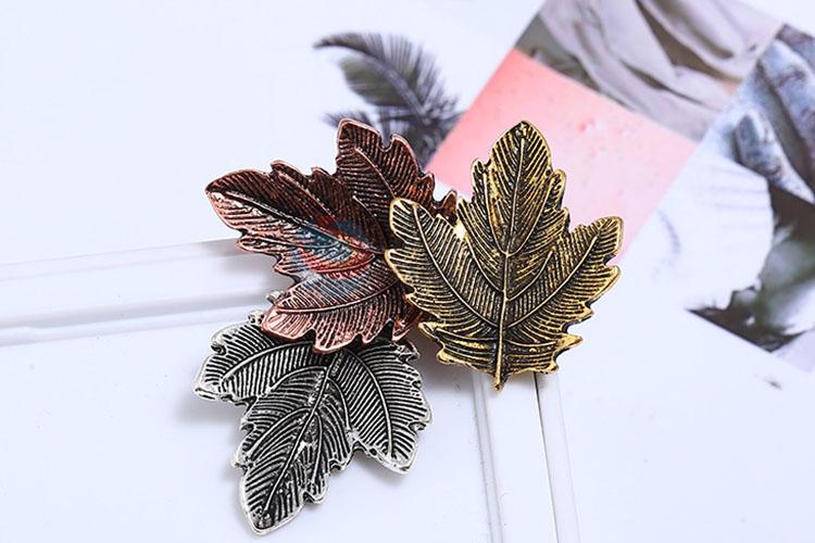 Fancy cheap leaf shape alloy brooch