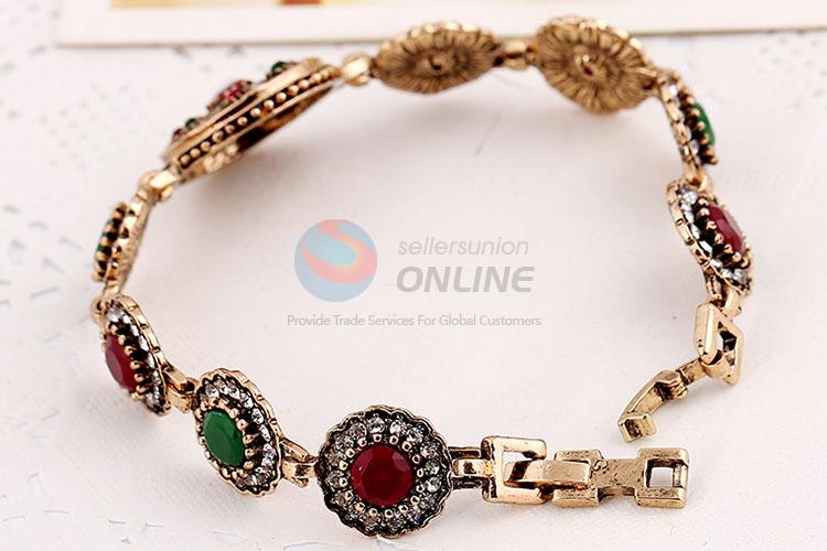 Fancy cheap rhinestone alloy bracelet