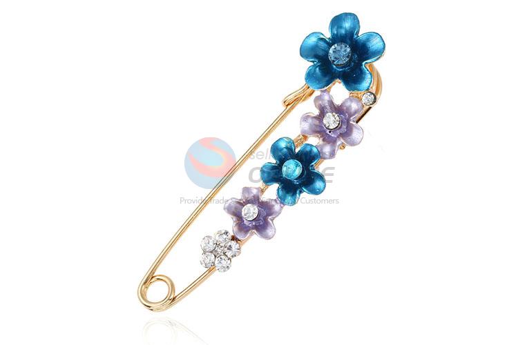 China wholesale safe pin shape flower alloy brooch