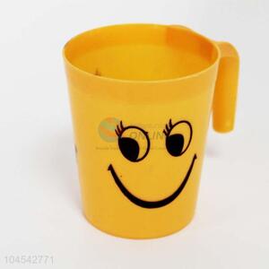Cheap Price Plastic Cup Water Cup with Handle