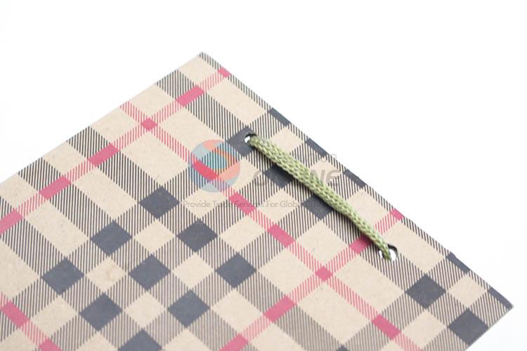 Wholesale Top Quality Reusable Plaid Paper Bag