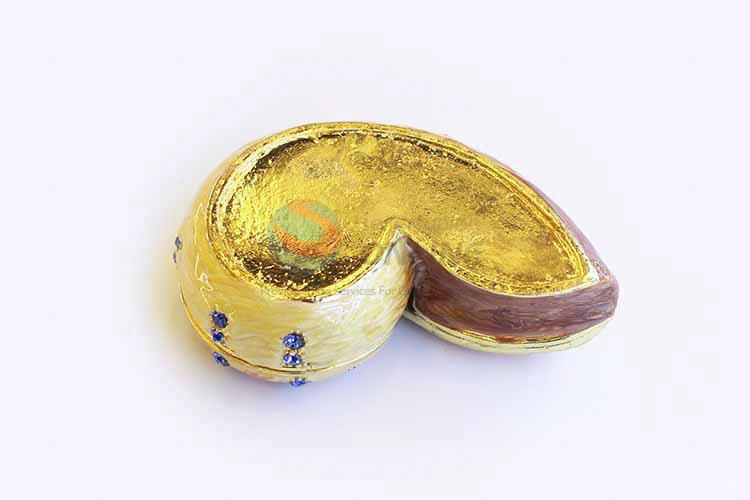 Fashion Style Innovative Shell Shape Jewelry Box