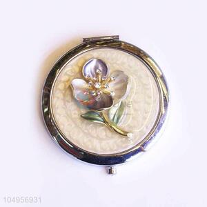 Special Design Makeup Mirror Double Sided Foldabel Round Handheld <em>Cosmetic</em> <em>Mirrors</em>
