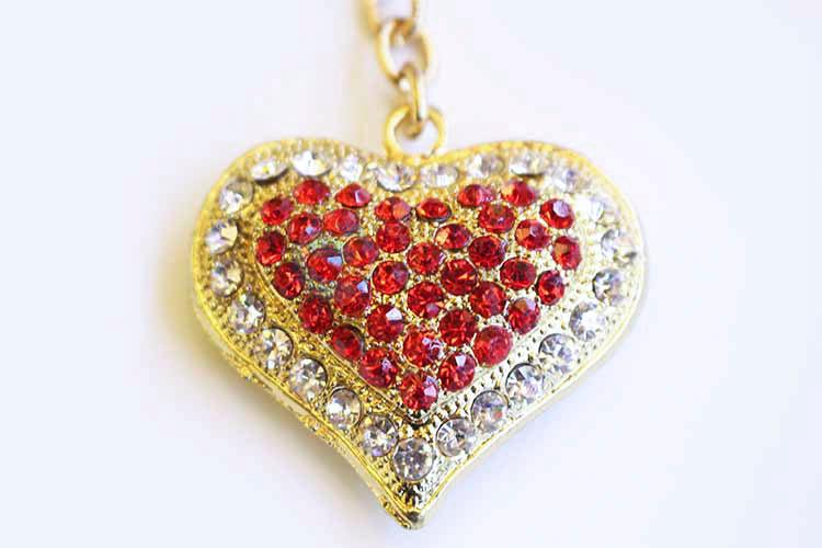 Hot Selling Fashion Keychain For Car Key Accessories Bag Accessories