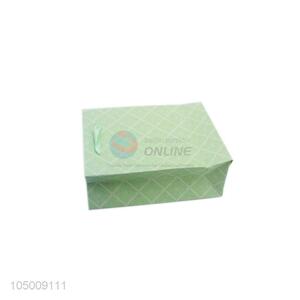 Wholesale low price recycled paper shopping gift bag with handle