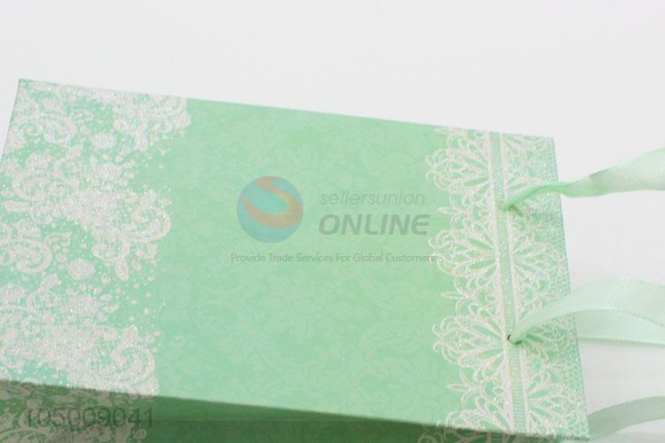 Top quality cheap printed ivory board gift bag with handle
