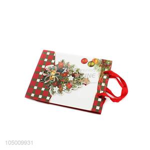 Cheap professional Chrismtas pattern paper gift bag with handle