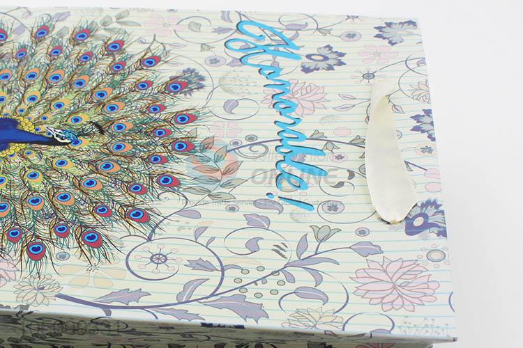 Customized wholesale printed ivory board gift bag with handle
