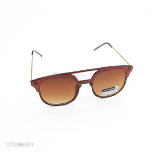 Factory wholesale UV400 sunglasses with metal frame