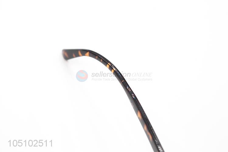 Special Design Outdoor Sun Glasses Holiday Sunglasses