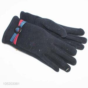 Black Color Warm <em>Gloves</em> for Lady