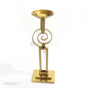 China maker golden iron candlestick metal candle holder