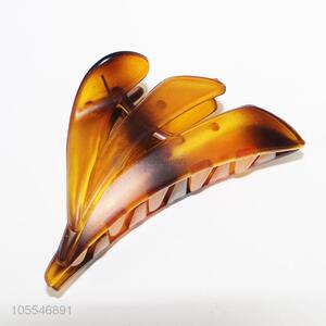 Excellent quality amber color women claw clip/hairpin