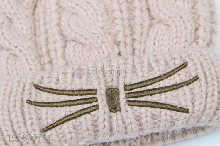 Low Price Cartoon Winter Warm Knitting Hat for Children