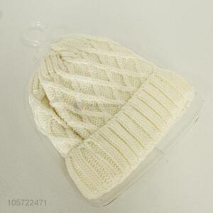 Good quality white women acrylic knitted winter hats