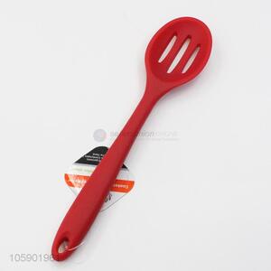 China maker kitchen products food grade silicone slotted spoon