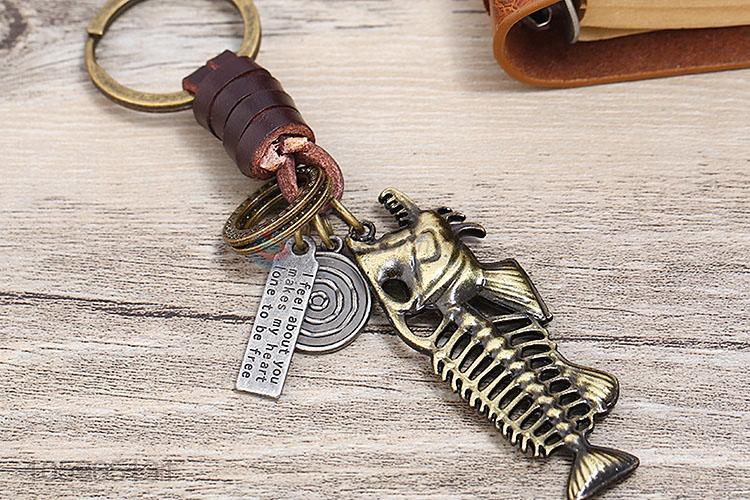 Wholesale custom retro alloy fishbone pendant weaving leather key chain