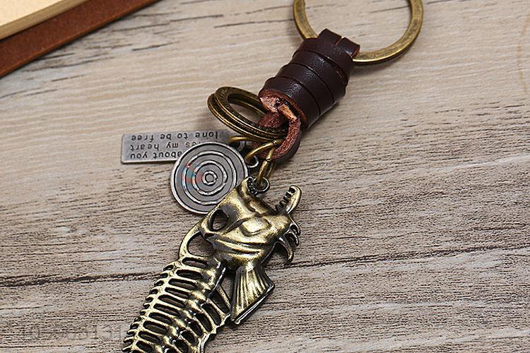 Wholesale custom retro alloy fishbone pendant weaving leather key chain