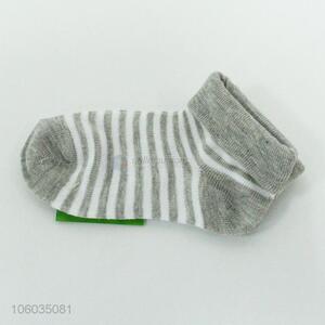 Trendy stripes pattern polyester socks for kids