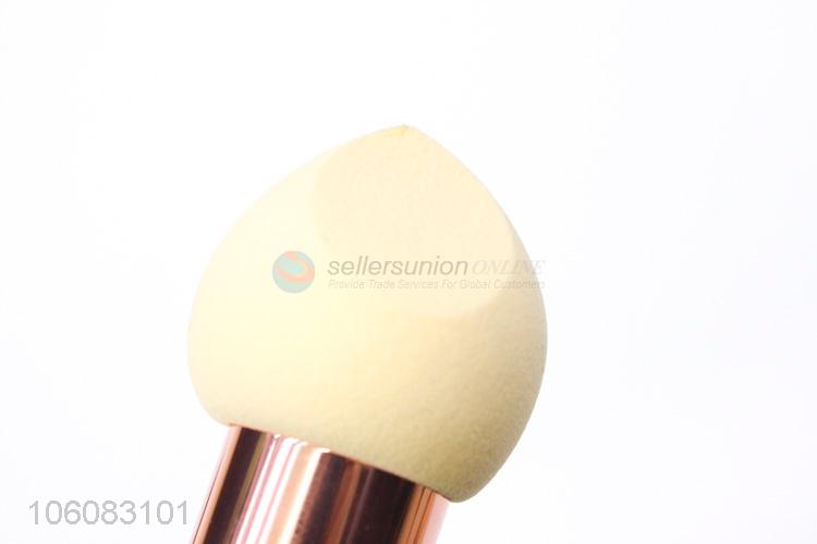 Lowest price black wooden handle sponge head makeup brush