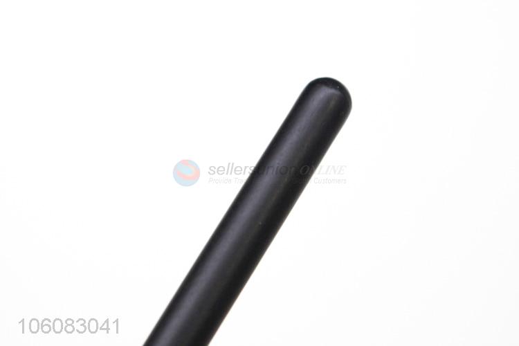 High quality synthetic hair material and black wooden handle makeup brush