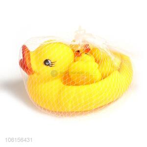 Factory sales 4pcs yellow duck swim toy set for kids
