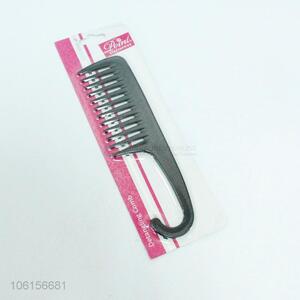Creative Design Plastic Comb With Hook
