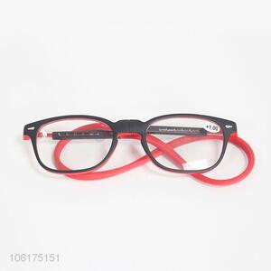 China Hot Sale Plastic Glasses