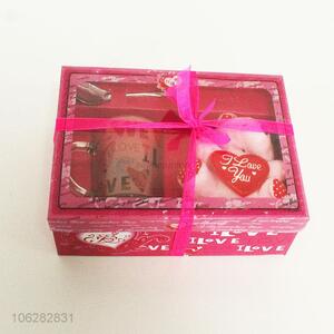 Latest Romantic valentine's day gift set with beautiful box