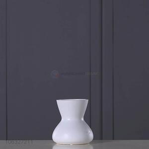 Hot Style White Matte Glazed Home Decor Goods Ceramic Flower Vases