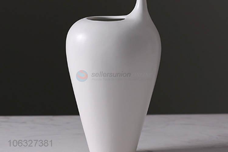 Custom Modern Home Decoration Ceramic Matte White Vase