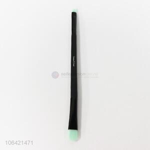 Top Quality Fashion Cosmetic Brush With Wooden Handle