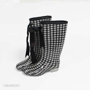 Wholesale trendy women waterproof rain boots