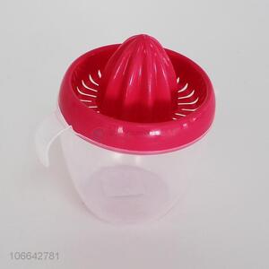 Suitable price manual plastic lemon squeezer fruit juicer