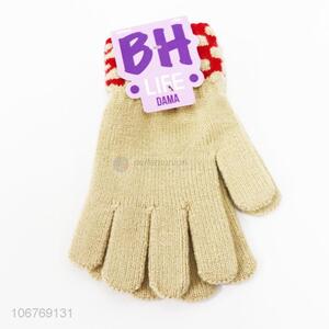 Promotional women outdoor acrylic knitted gloves for winter