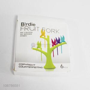 Contracted Design Birdie Shaped Plastic Fruit Toothpicks
